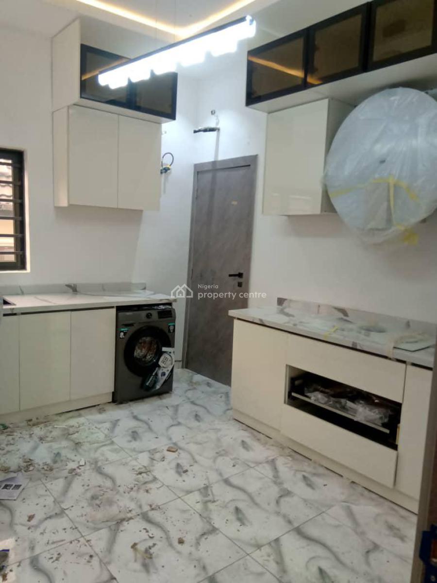 Brand New 4 Bedroom Self Compound Terrace Duplex, Lekki Phase 1, Lekki, Lagos, Terraced Duplex for Sale