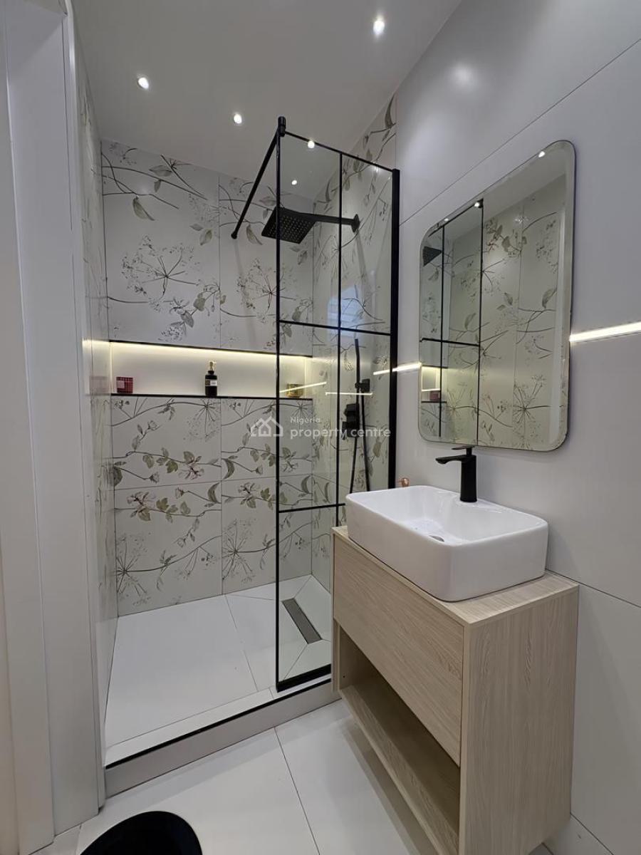 Brand New 1 Bedroom Luxurious Apartment, Lekki Phase 1, Lekki, Lagos, Flat / Apartment Short Let