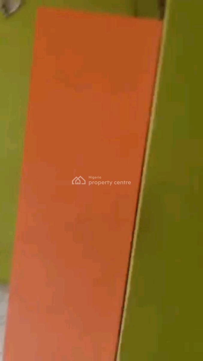 Decent Spacious 3 Bedroom Ground Floor Not En-suite 2 Toilet, Gbagada, Lagos, Flat / Apartment for Rent