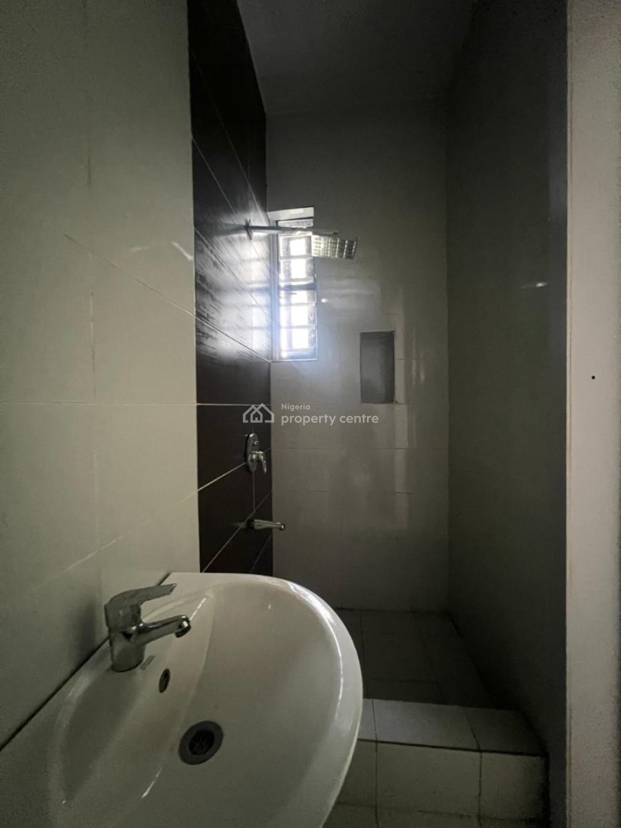 Classic 4 Bedroom Terrace Duplex in a Secure Estate, Orchid, Lekki, Lagos, Terraced Duplex for Sale