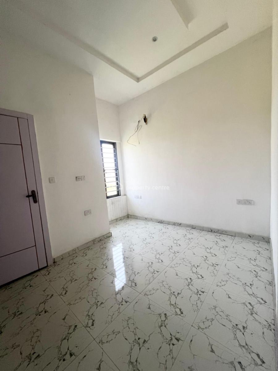 Classic 4 Bedroom Terrace Duplex in a Secure Estate, Orchid, Lekki, Lagos, Terraced Duplex for Sale