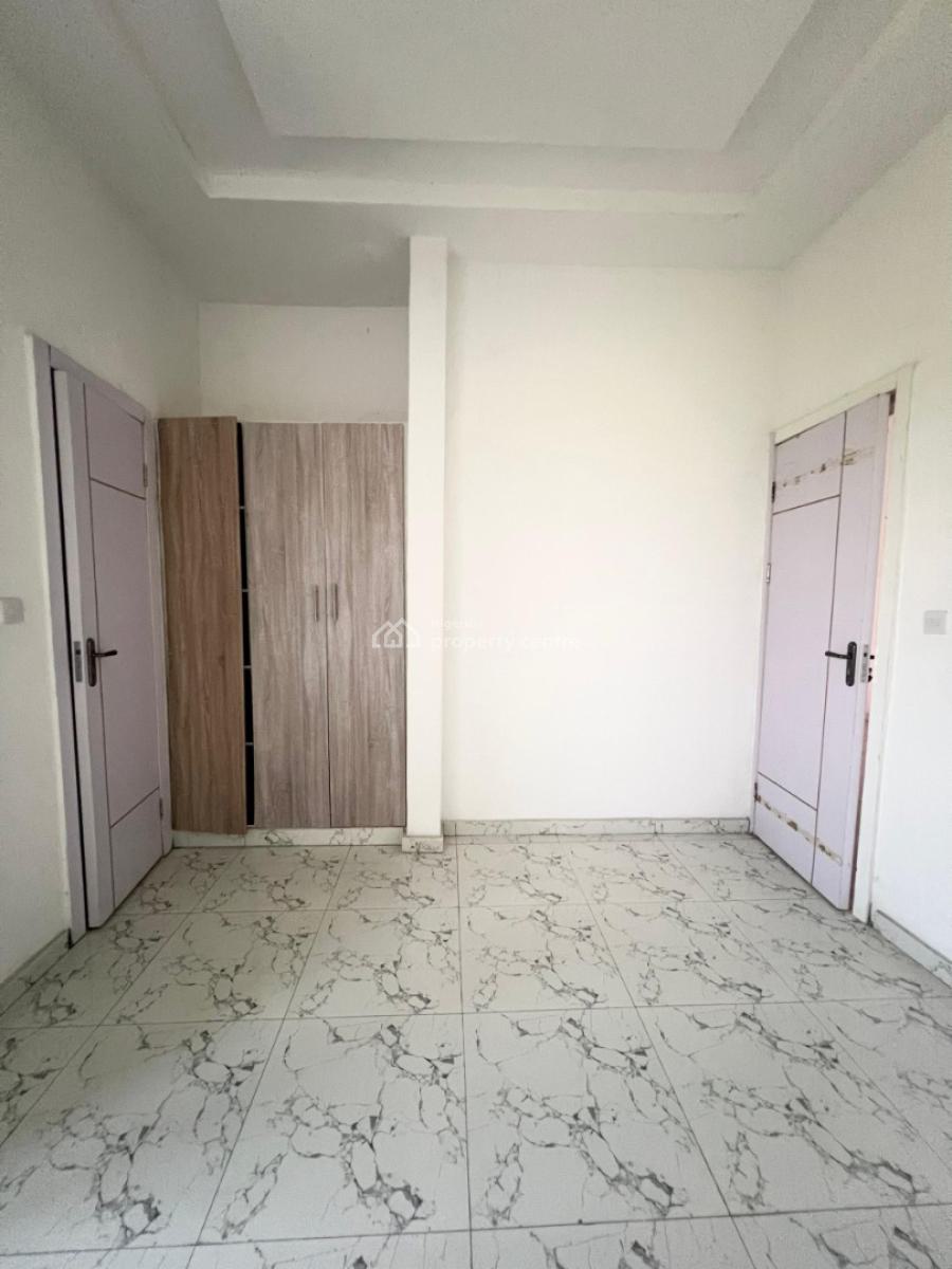 Classic 4 Bedroom Terrace Duplex in a Secure Estate, Orchid, Lekki, Lagos, Terraced Duplex for Sale