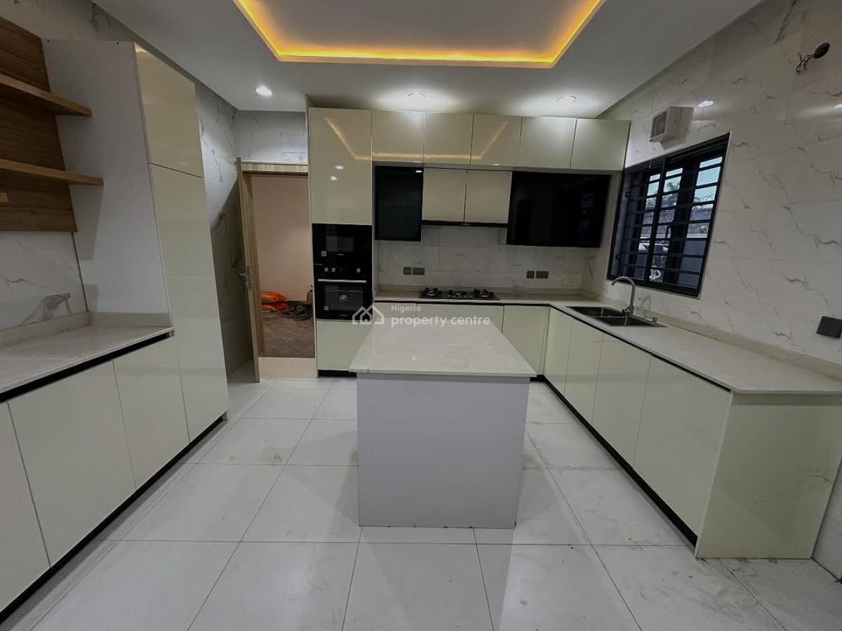 Spacious 5 Bedroom Detached Duplex Boys Quarter, Wuye, Abuja, Detached Duplex for Sale