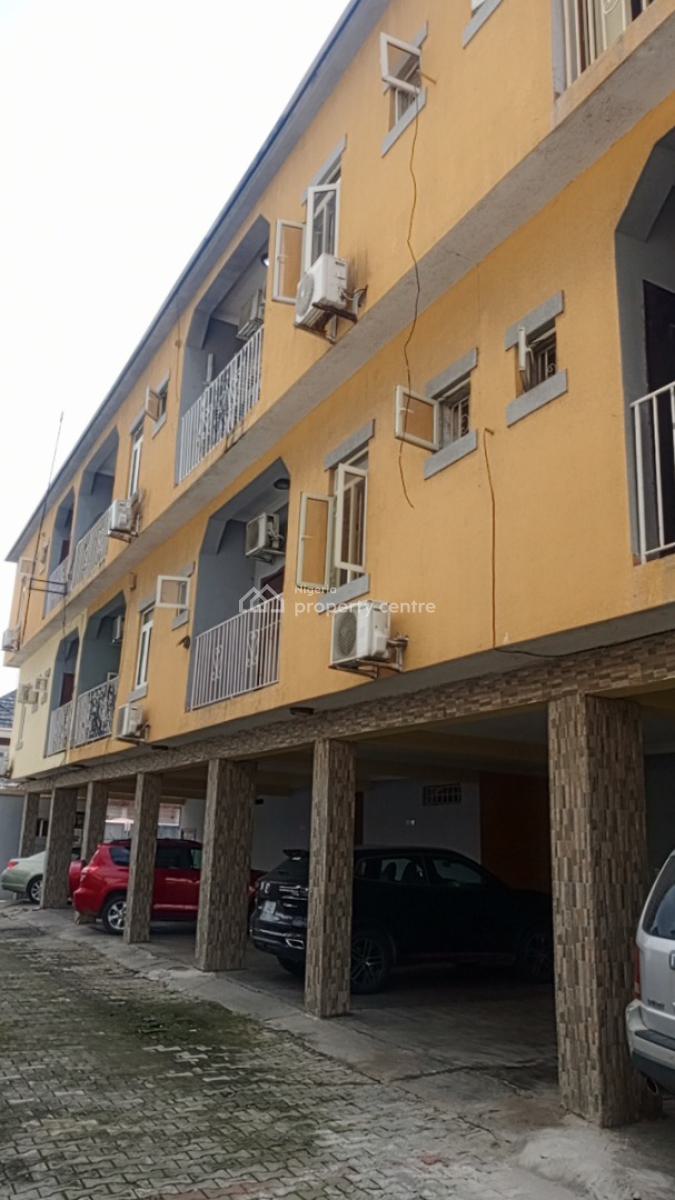 Serviced Miniflat with Bq, Murphy Agbabiaka Street, Agungi Road, Bridgegate Estate, Igbo Efon, Lekki, Lagos, Mini Flat (room and Parlour) for Rent