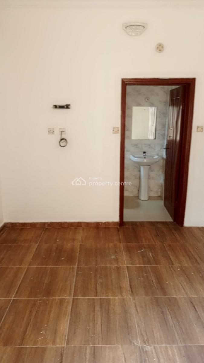 Serviced Miniflat with Bq, Murphy Agbabiaka Street, Agungi Road, Bridgegate Estate, Igbo Efon, Lekki, Lagos, Mini Flat (room and Parlour) for Rent