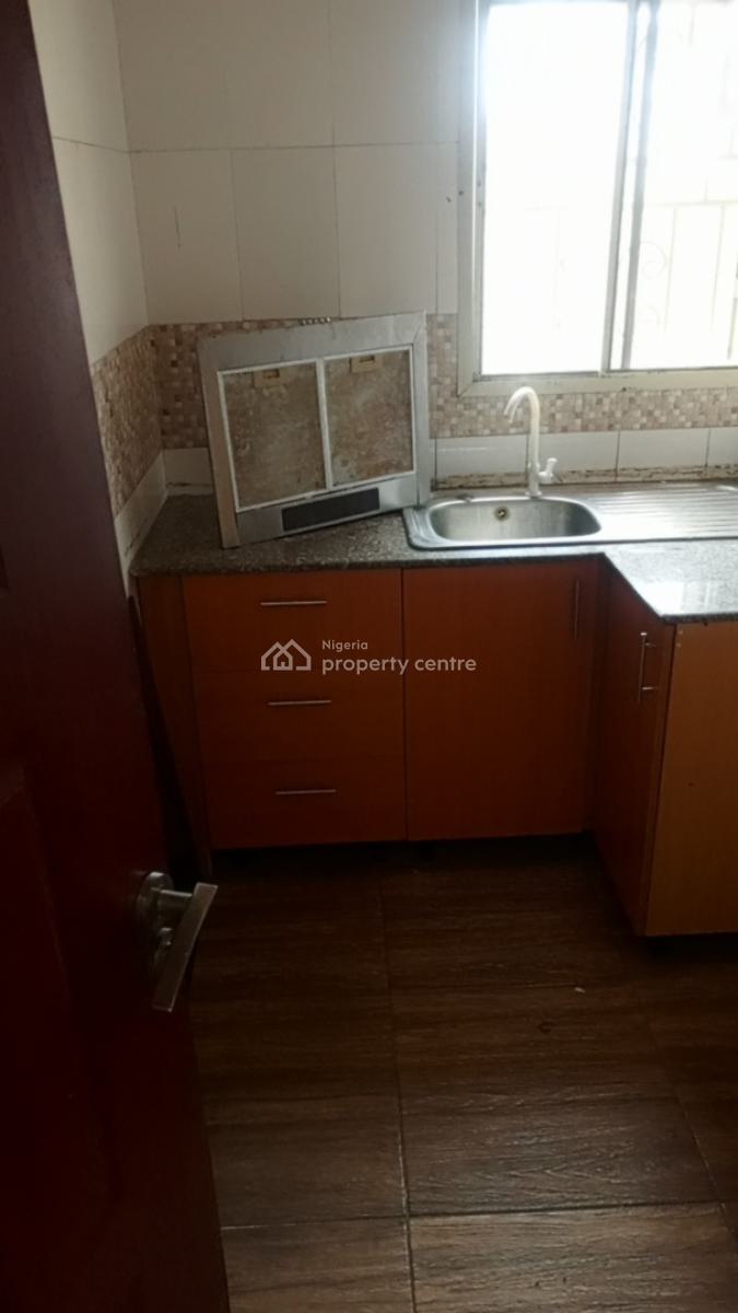 Serviced Miniflat with Bq, Murphy Agbabiaka Street, Agungi Road, Bridgegate Estate, Igbo Efon, Lekki, Lagos, Mini Flat (room and Parlour) for Rent