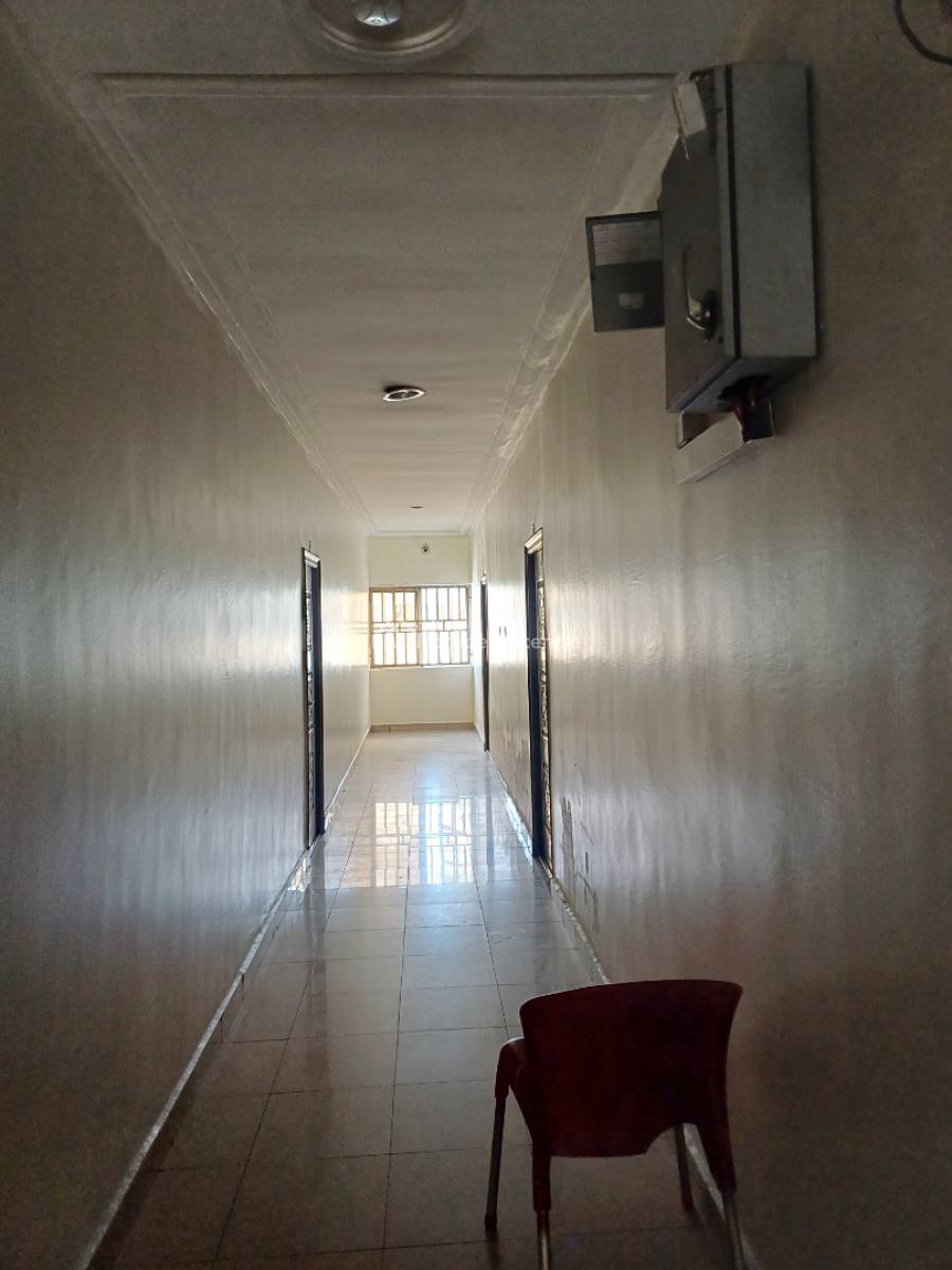 43 Rooms Hotel on a Major Road, East West Road, Port Harcourt, Rivers, Hotel / Guest House for Sale