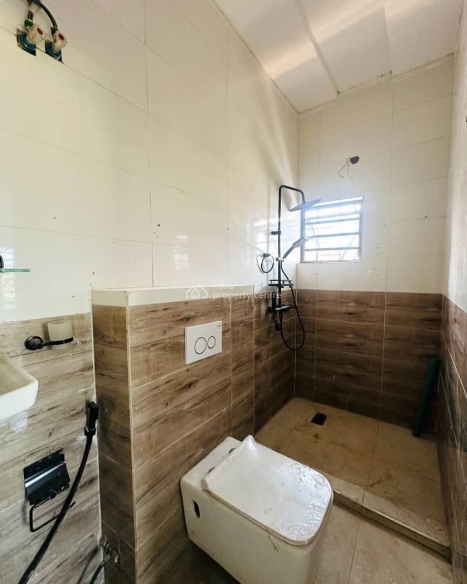 Lovely Built 4 Bedroom Semi Detached Duplex with Bq in Secure Estate, Gra Phase 1, Magodo, Lagos, Semi-detached Duplex for Sale