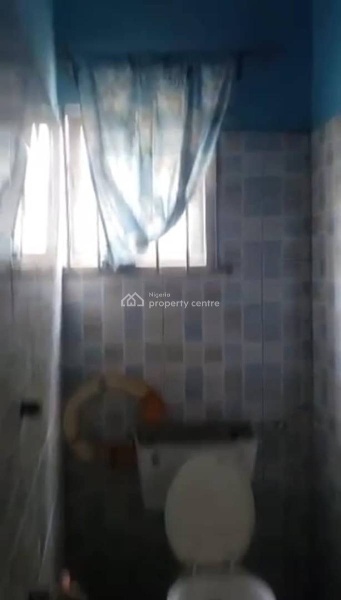 Lovely 3 Bedroom Flat, Close to General Hospital, Gbagada, Lagos, Flat / Apartment for Rent