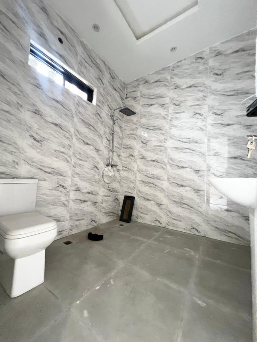 Classic 4bedroom Semi-detached  Duplex with Pool,bq in a Secure Estate, Ologolo, Lekki, Lagos, Semi-detached Duplex for Sale