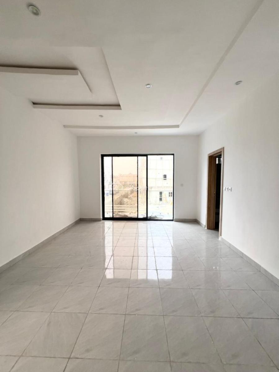 Classic 4bedroom Semi-detached  Duplex with Pool,bq in a Secure Estate, Ologolo, Lekki, Lagos, Semi-detached Duplex for Sale