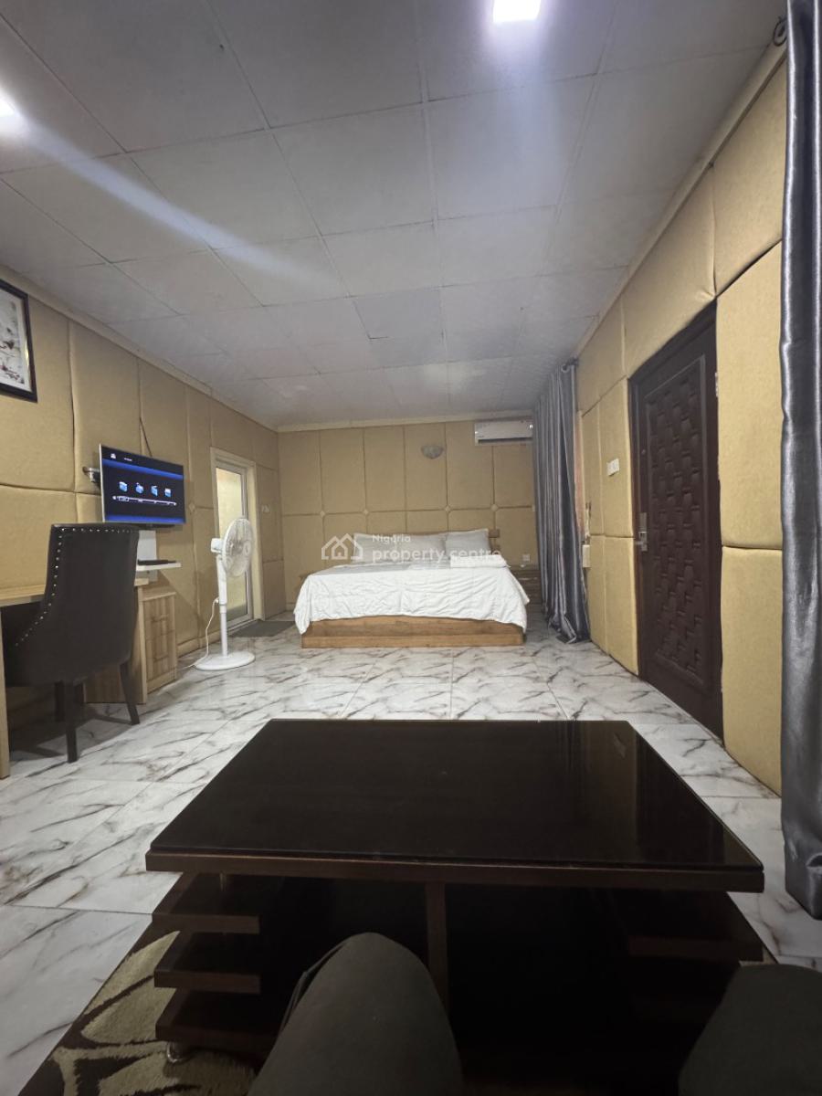Spacious Studio Apartment in Victoria Island, Idejo Street Victoria Island, Victoria Island (vi), Lagos, Self Contain (single Rooms) Short Let