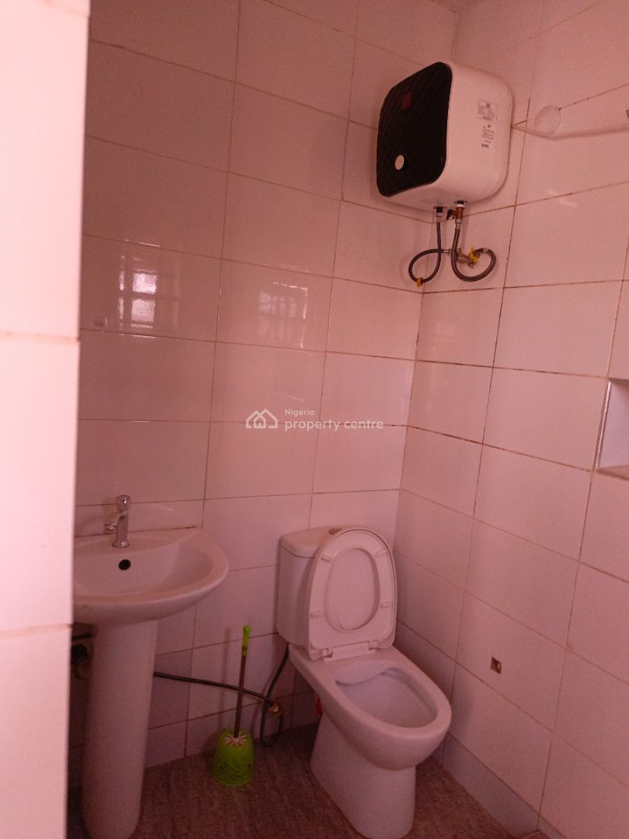 3 Bedroom Block of Flat Ground Floor with Room Bq Attached with Ac, By Living Faith Church, Katampe (main), Katampe, Abuja, Flat / Apartment for Rent