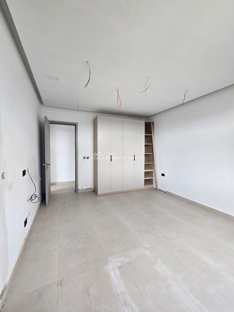 3 Bedroom Apartment with Bq, Swimming Pool, Gym, Lekki Phase 1, Lekki, Lagos, Flat / Apartment for Sale