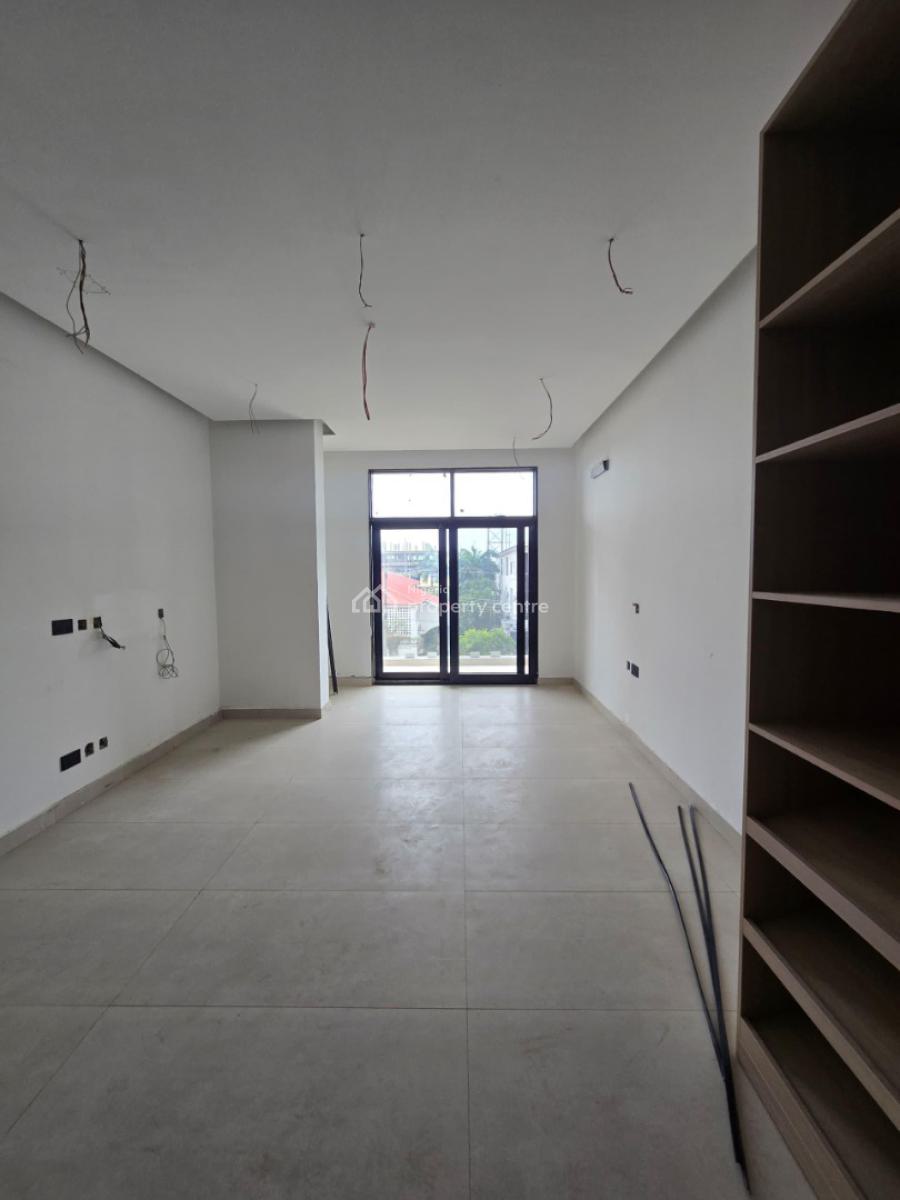 3 Bedroom Apartment with Bq, Swimming Pool, Gym, Lekki Phase 1, Lekki, Lagos, Flat / Apartment for Sale