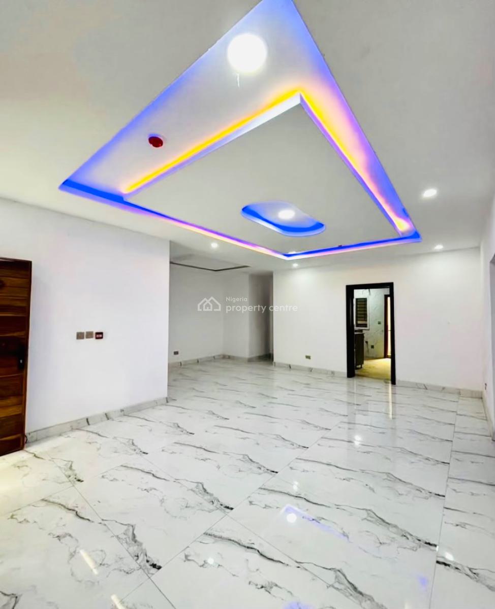 Luxury 2 Bedroom Serviced Apartment with Gym, Lekki Phase 1, Lekki, Lagos, Flat / Apartment for Rent