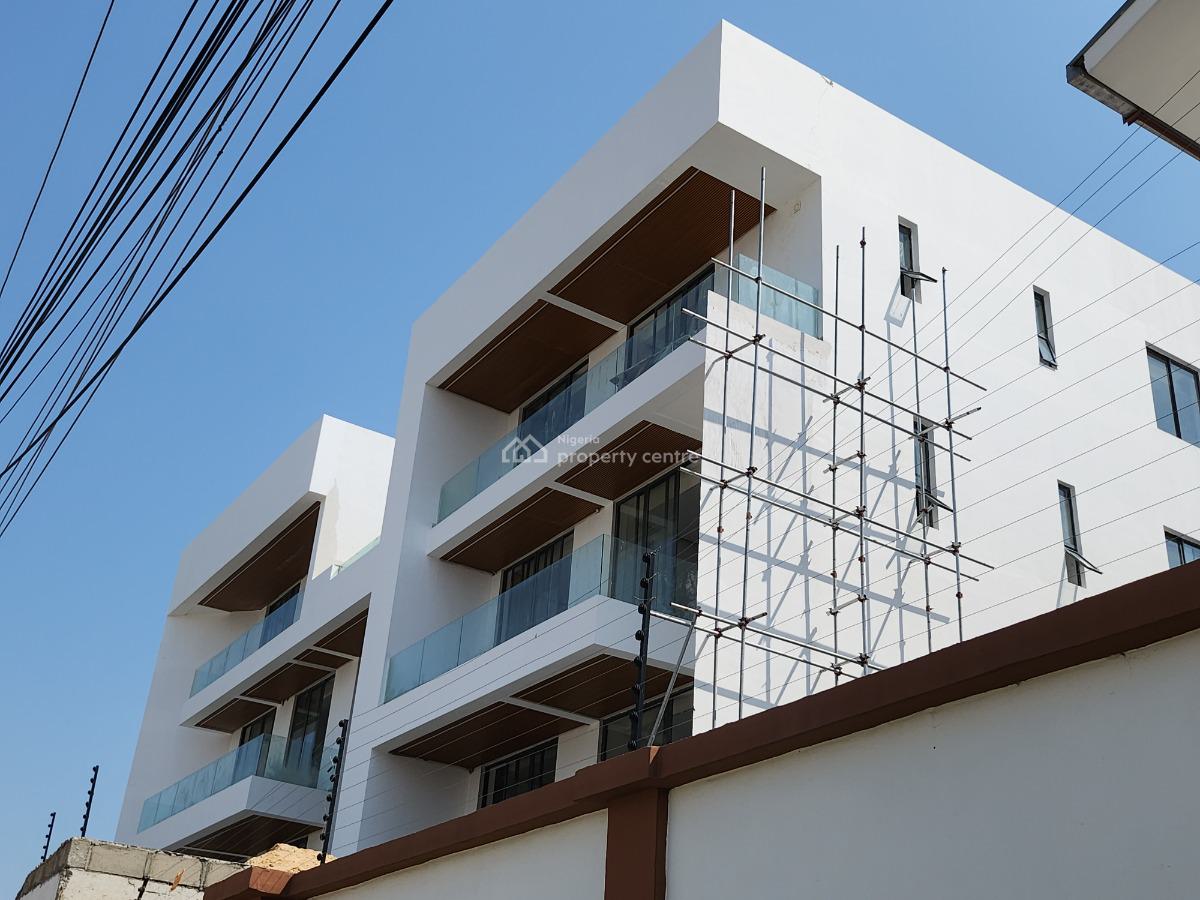 Luxury 2 Bedroom Apartment with Swimming Pool and Ac, Lekki Phase 1 Right, Lekki, Lagos, Block of Flats for Sale