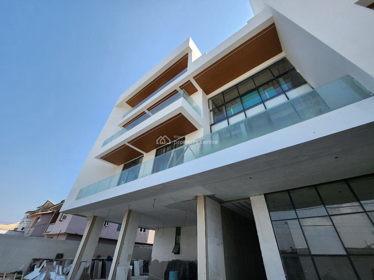 Luxury 2 Bedroom Apartment with Swimming Pool and Ac, Lekki Phase 1 Right, Lekki, Lagos, Block of Flats for Sale