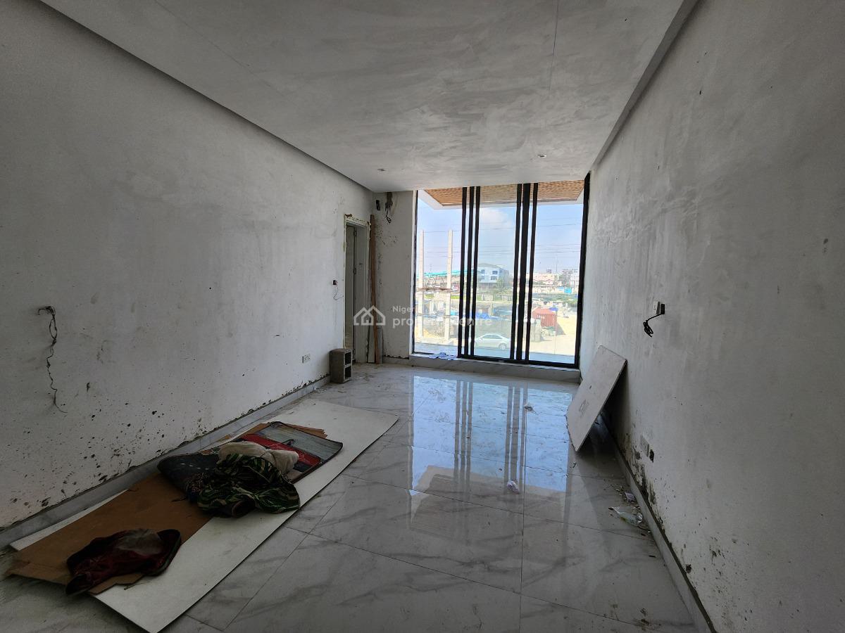 Luxury 2 Bedroom Apartment with Swimming Pool and Ac, Lekki Phase 1 Right, Lekki, Lagos, Block of Flats for Sale