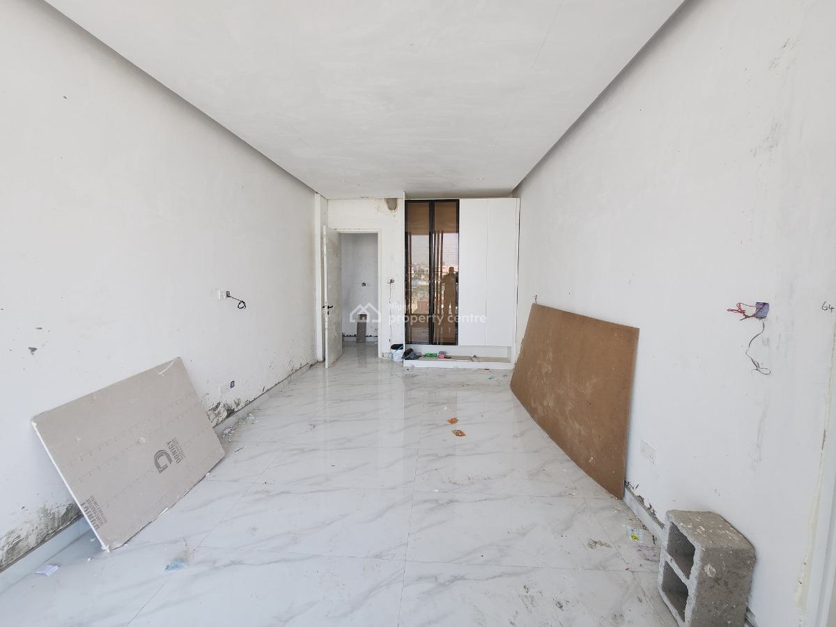 Luxury 2 Bedroom Apartment with Swimming Pool and Ac, Lekki Phase 1 Right, Lekki, Lagos, Block of Flats for Sale