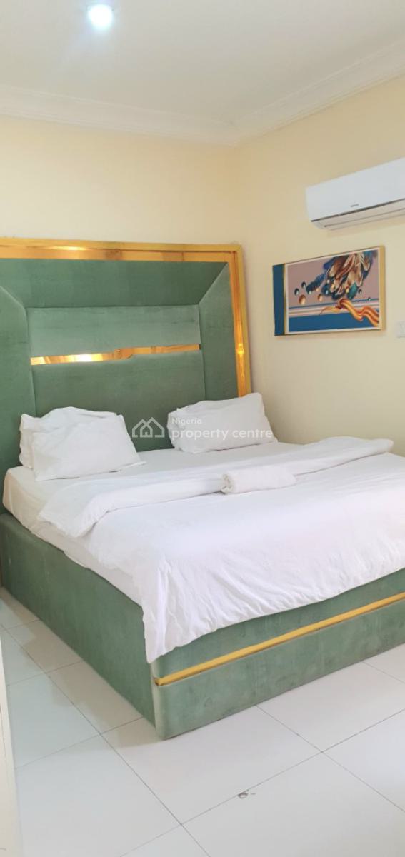 Luxury 2 Bedroom Apartment, Lekki Phase 1, Lekki, Lagos, Flat / Apartment Short Let