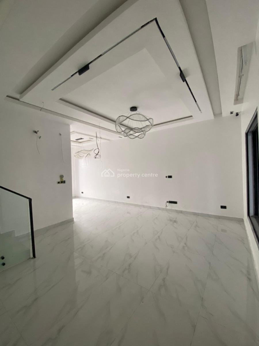 Exclusive 4 Bedroom Terraced Duplex with Bq, Pool & Gym., Lekki Phase 1, Lekki Phase 1, Lekki, Lagos, Flat / Apartment for Sale