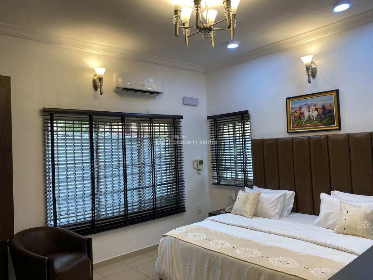 Fully Furnished 1-bedroom Apartment, Ikeja, Lagos, Mini Flat (room and Parlour) for Rent