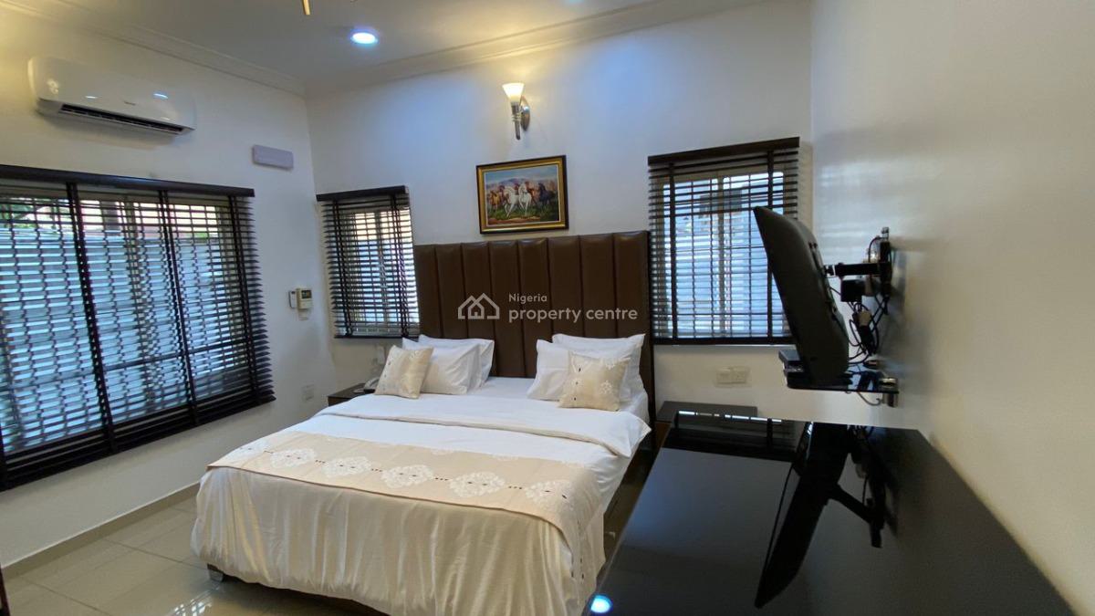 Fully Furnished 1-bedroom Apartment, Ikeja, Lagos, Mini Flat (room and Parlour) for Rent