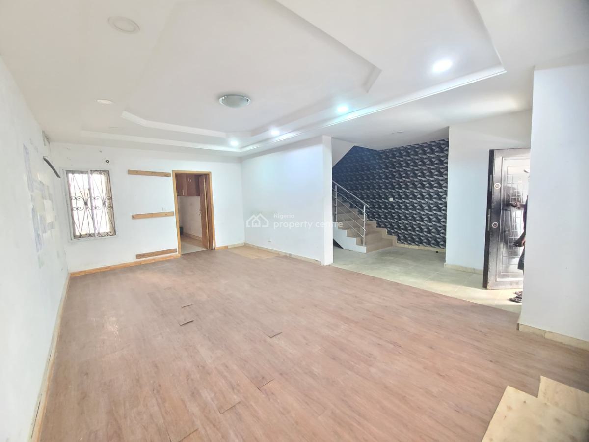 Standard and Spacious 4 Bedroom Terrace Duplex, Igboefun, Lekki, Lagos, Terraced Duplex for Rent