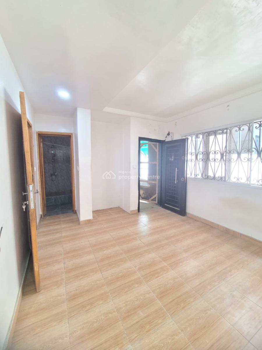 Standard and Spacious 4 Bedroom Terrace Duplex, Igboefun, Lekki, Lagos, Terraced Duplex for Rent