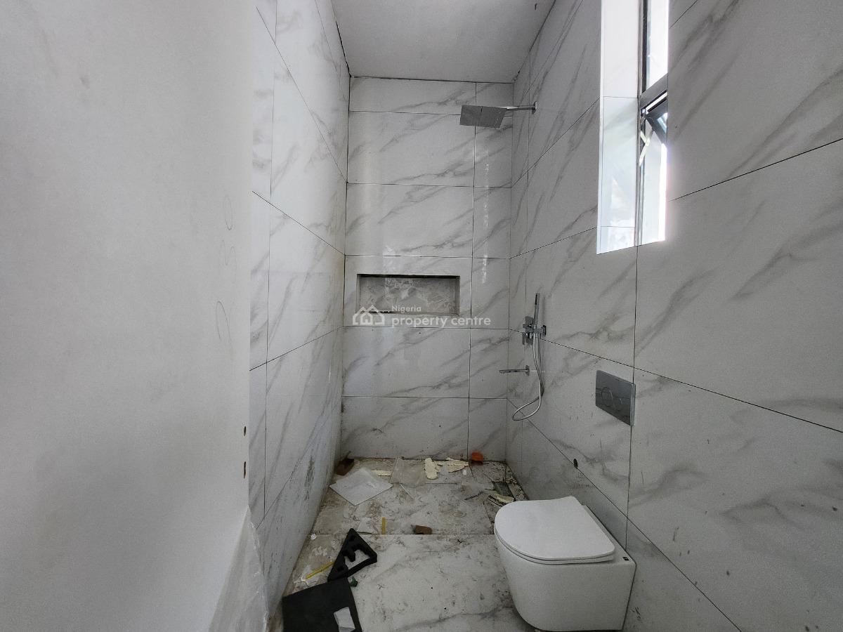 The Most Affordable Luxury Spacious 1 Bedroom Apartment, Lekki Phase 1, Lekki, Lagos, Block of Flats for Sale