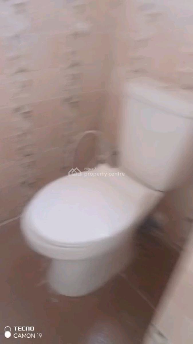 Newly Renovated Mini Flat  with 2 Toilets and Bath, Ibukunolu Street, Akoka, Yaba, Lagos, Mini Flat (room and Parlour) for Rent