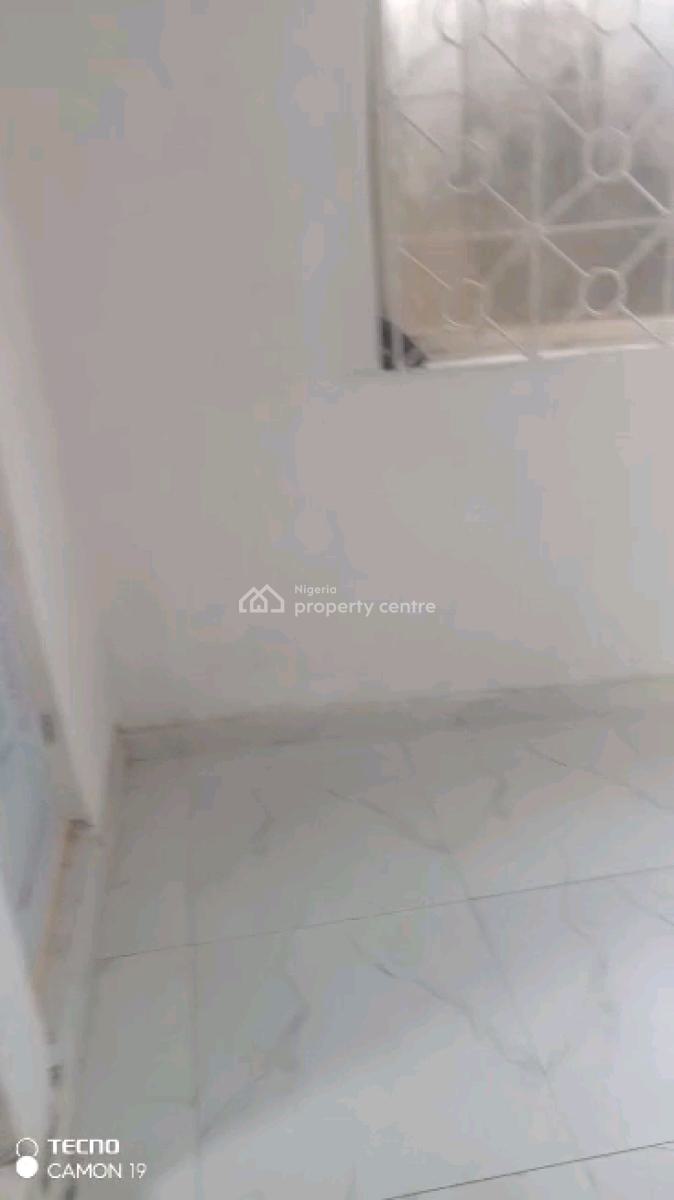 Newly Renovated Mini Flat  with 2 Toilets and Bath, Ibukunolu Street, Akoka, Yaba, Lagos, Mini Flat (room and Parlour) for Rent