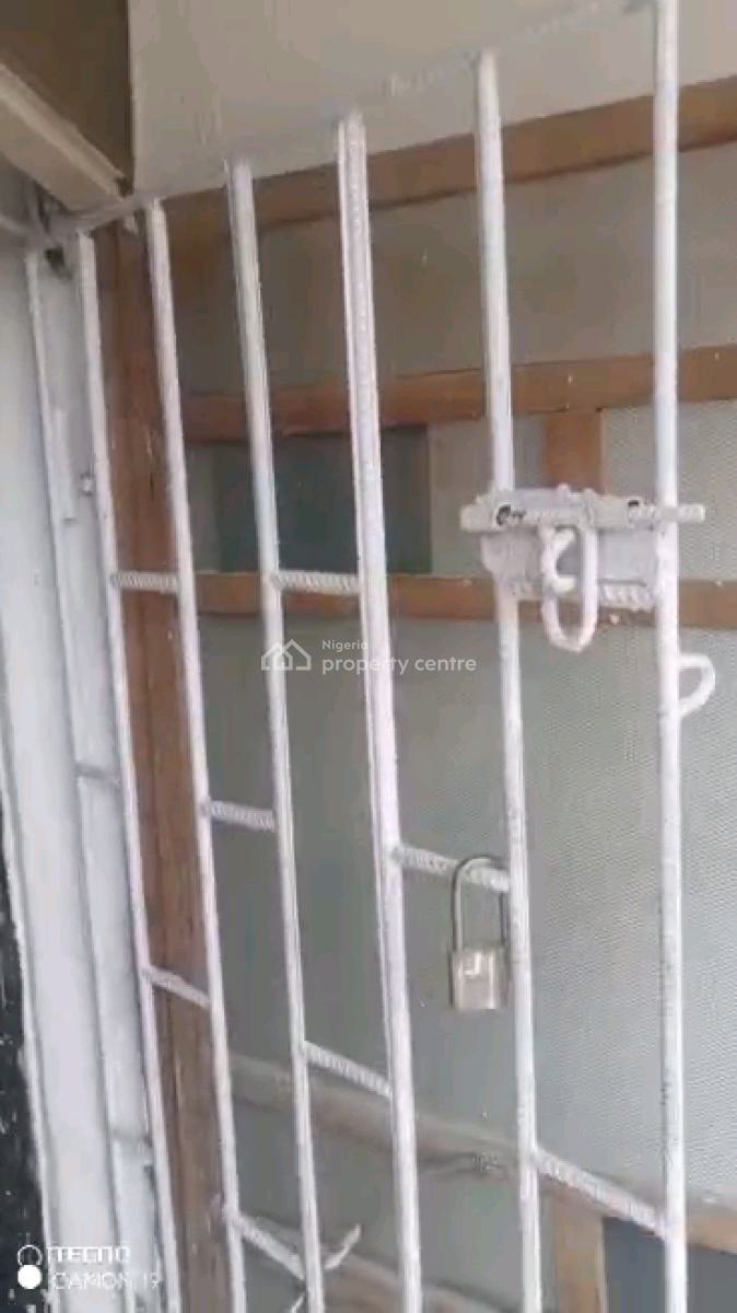 Newly Renovated Mini Flat  with 2 Toilets and Bath, Ibukunolu Street, Akoka, Yaba, Lagos, Mini Flat (room and Parlour) for Rent