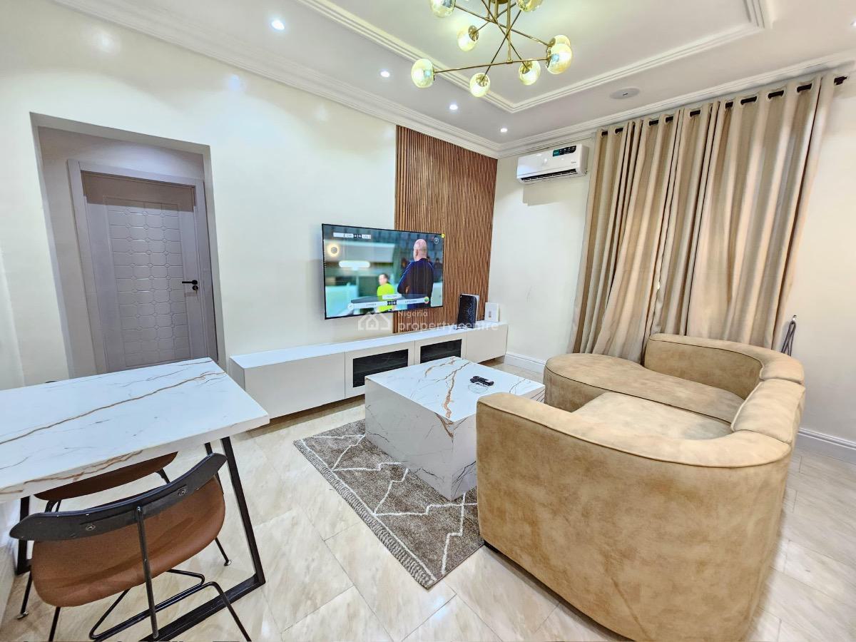 Luxury 1 Bedroom Apartment, Admiralty, Lekki Phase 1, Lekki, Lagos, Mini Flat (room and Parlour) Short Let