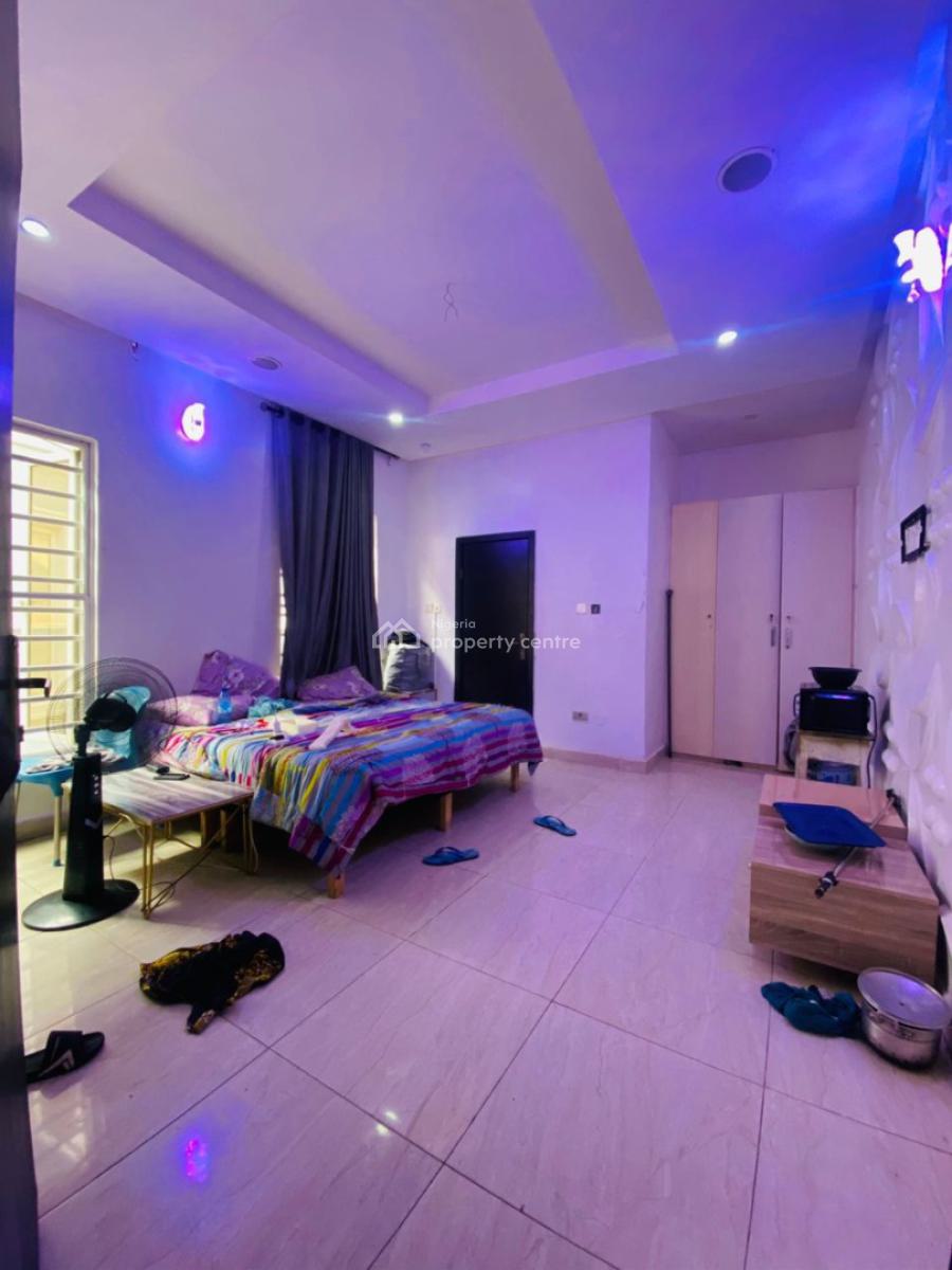 Semi Master Bedroom Shared Apartment in Ikate Elegushi, Ikate, Lekki, Lagos, House for Rent