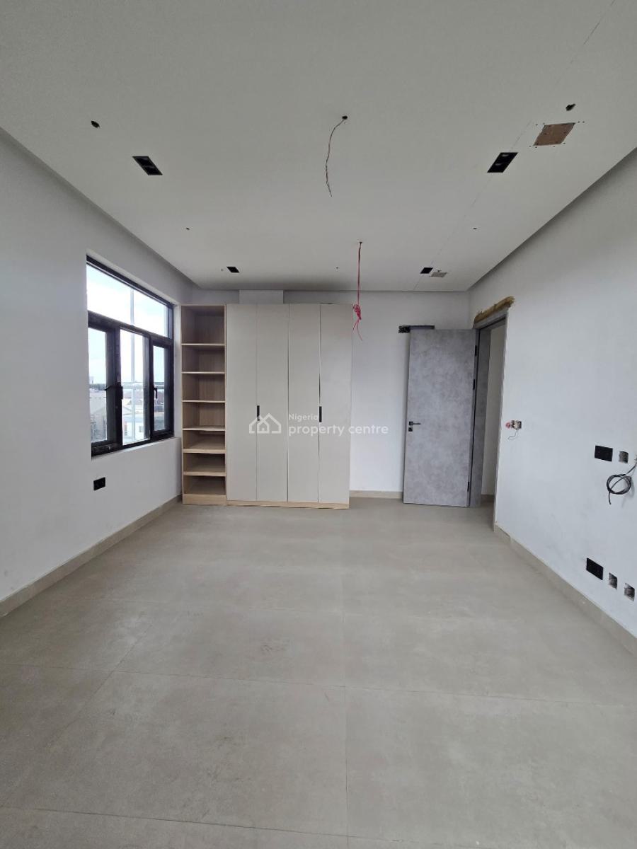 2 Bedroom Apartment, Lekki Phase 1, Lekki, Lagos, Flat / Apartment for Sale