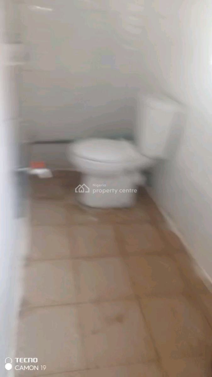 Newly Renovated Mini Flat  with 2 Toilets and Bath, Ibukunolu Street, Akoka, Yaba, Lagos, Mini Flat (room and Parlour) for Rent