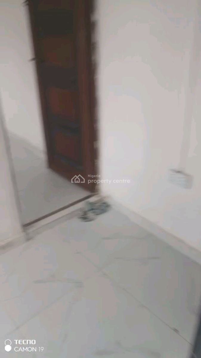 Newly Renovated Mini Flat  with 2 Toilets and Bath, Ibukunolu Street, Akoka, Yaba, Lagos, Mini Flat (room and Parlour) for Rent