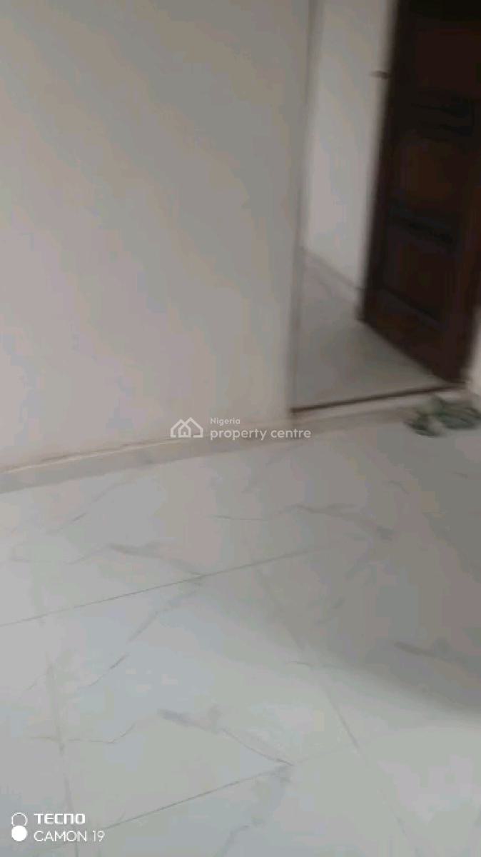 Newly Renovated Mini Flat  with 2 Toilets and Bath, Ibukunolu Street, Akoka, Yaba, Lagos, Mini Flat (room and Parlour) for Rent