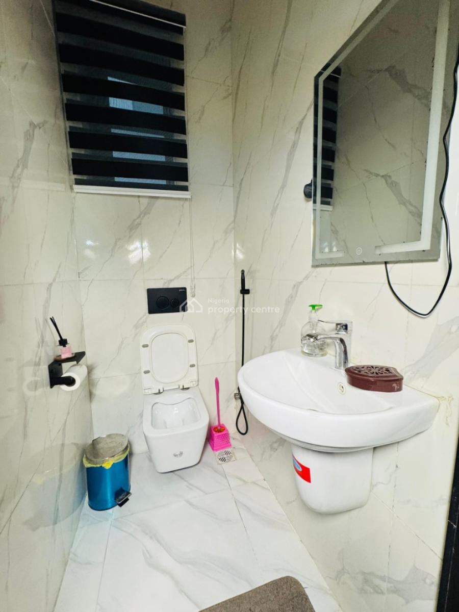 Well Maintained Unfurnished 4 Bedroom Semi  Detached Duplex, Vgc, Lekki, Lagos, Semi-detached Duplex for Sale