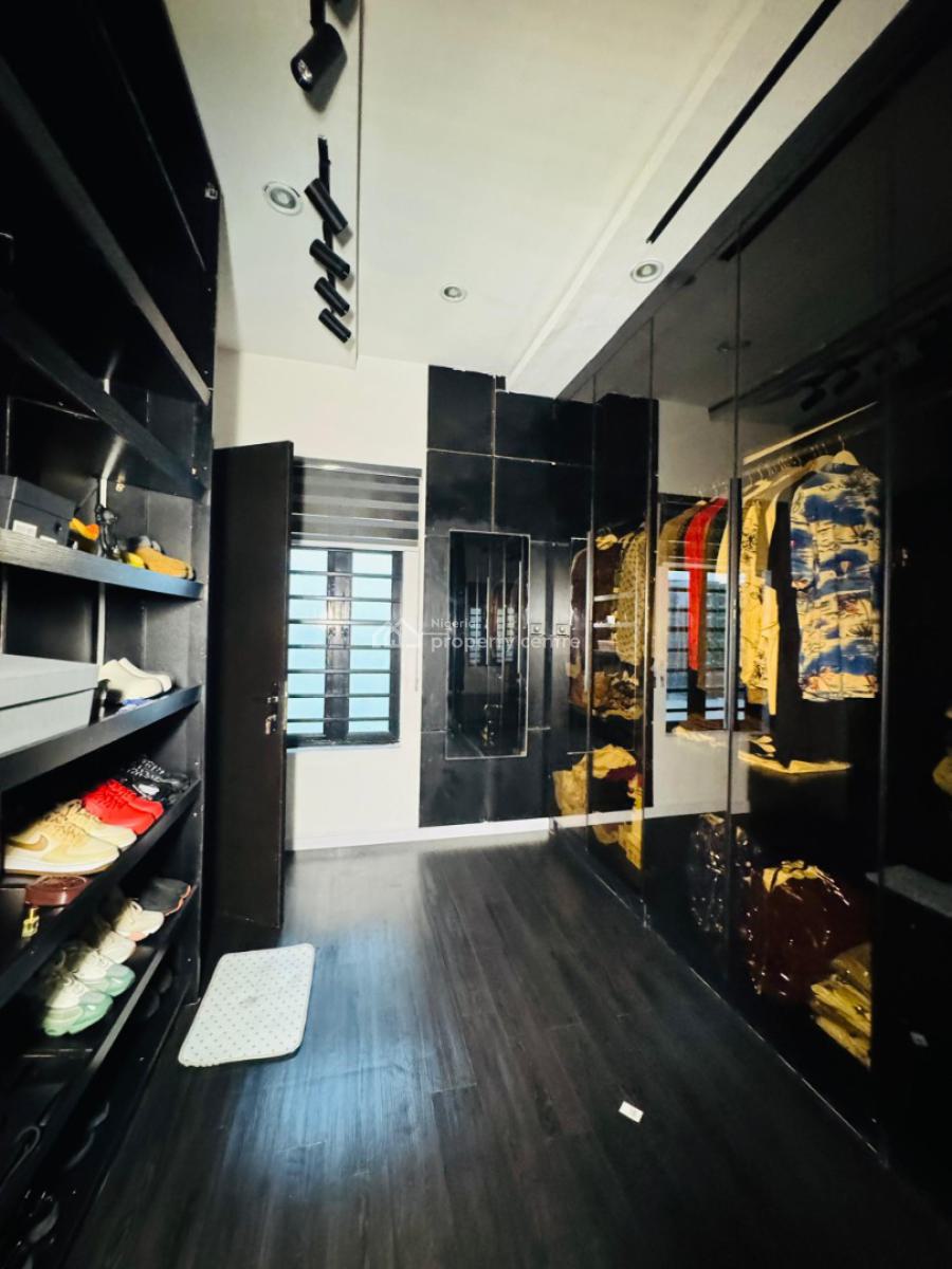 Well Maintained Unfurnished 4 Bedroom Semi  Detached Duplex, Vgc, Lekki, Lagos, Semi-detached Duplex for Sale