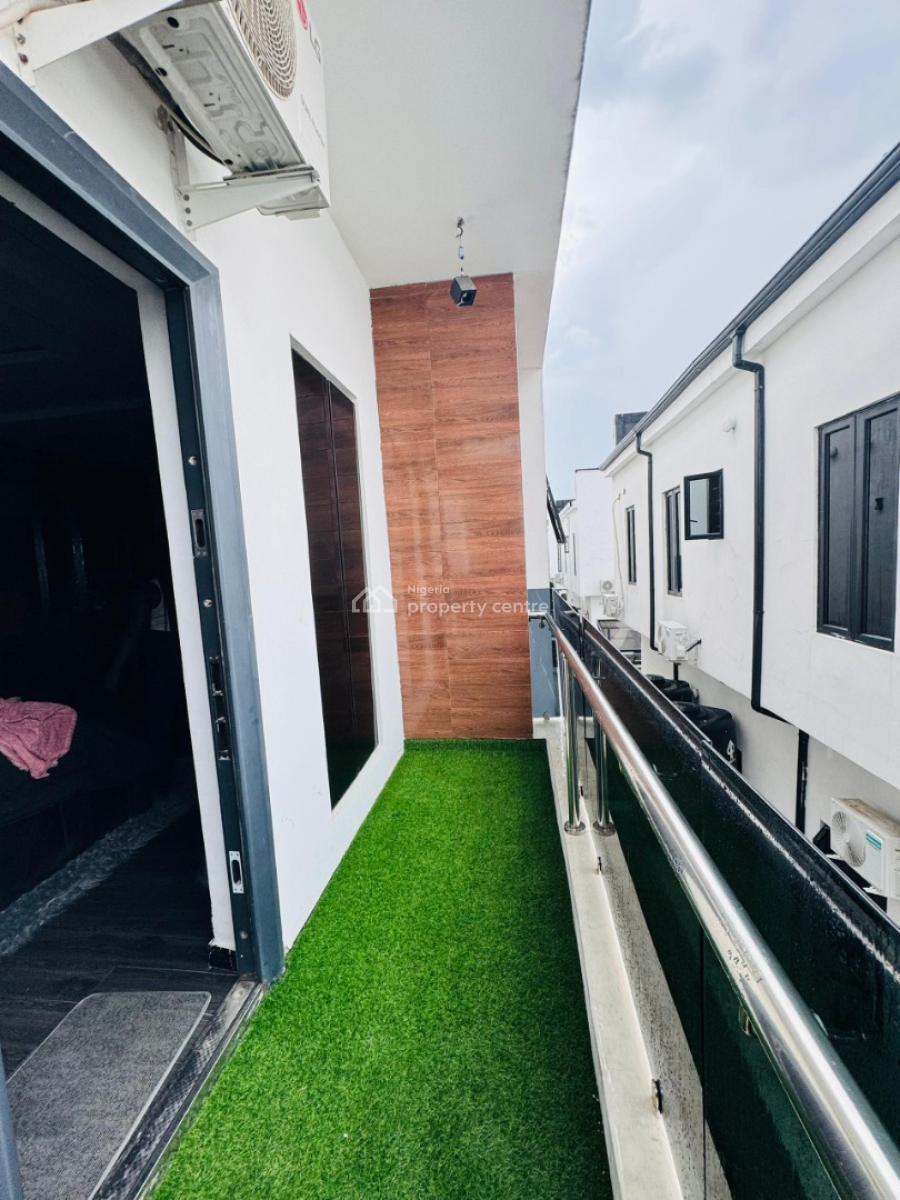 Well Maintained Unfurnished 4 Bedroom Semi  Detached Duplex, Vgc, Lekki, Lagos, Semi-detached Duplex for Sale