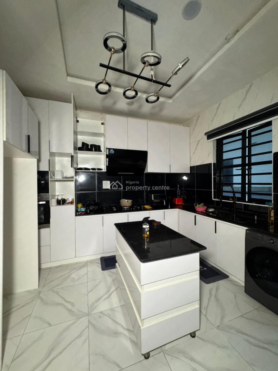 Well Maintained Unfurnished 4 Bedroom Semi  Detached Duplex, Vgc, Lekki, Lagos, Semi-detached Duplex for Sale