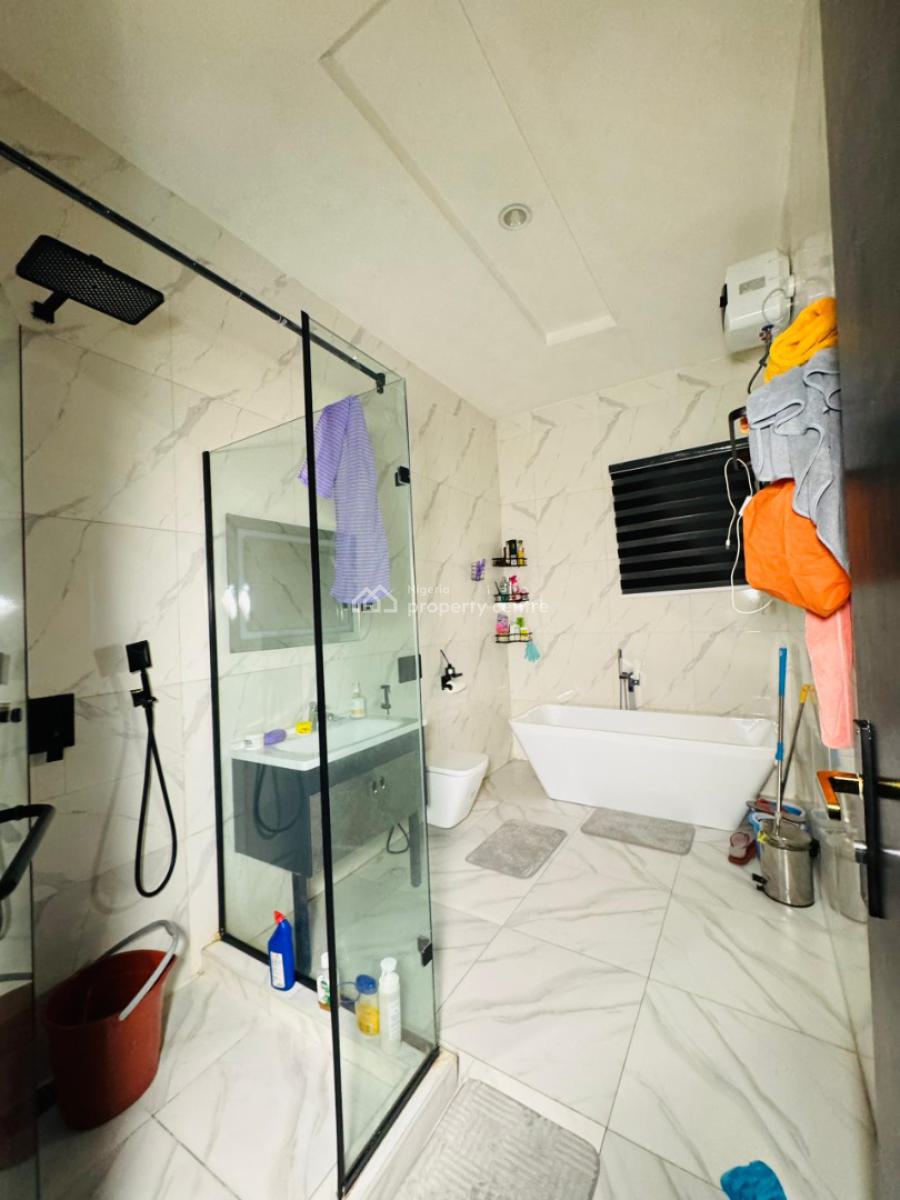 Well Maintained Unfurnished 4 Bedroom Semi  Detached Duplex, Vgc, Lekki, Lagos, Semi-detached Duplex for Sale