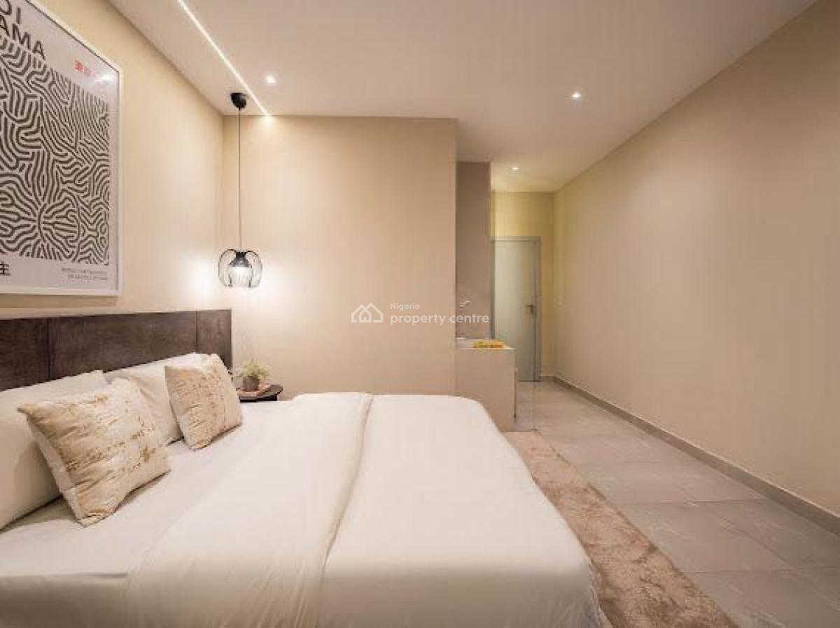 Luxury 3 Bedroom Apartment with All Round Balconies, Pool and Gym, Lekki Phase 1, Lekki, Lagos, Flat / Apartment Short Let