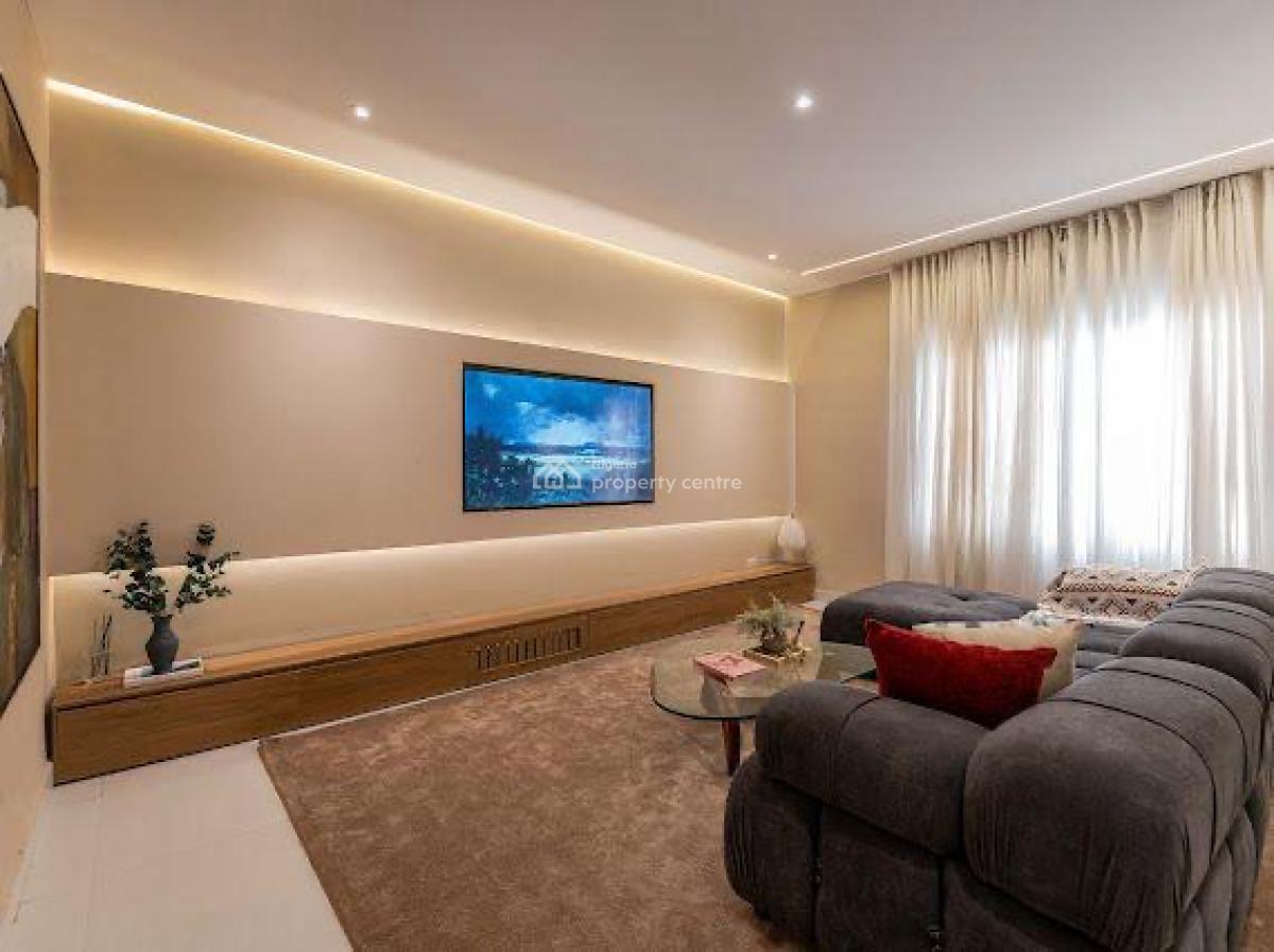 Luxury 3 Bedroom Apartment with All Round Balconies, Pool and Gym, Lekki Phase 1, Lekki, Lagos, Flat / Apartment Short Let