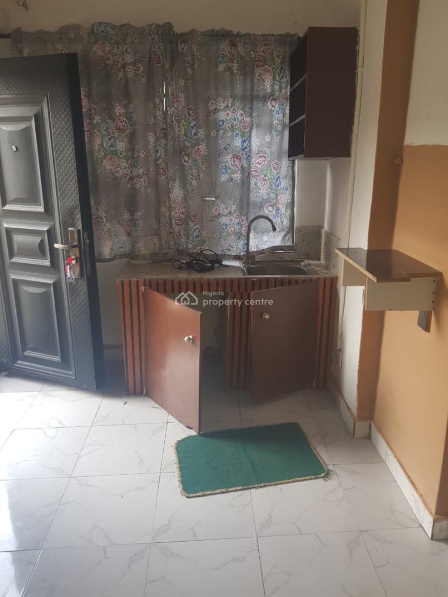 Roomselfcon, Ado Road, Ajah, Lagos, Self Contain (single Rooms) for Rent