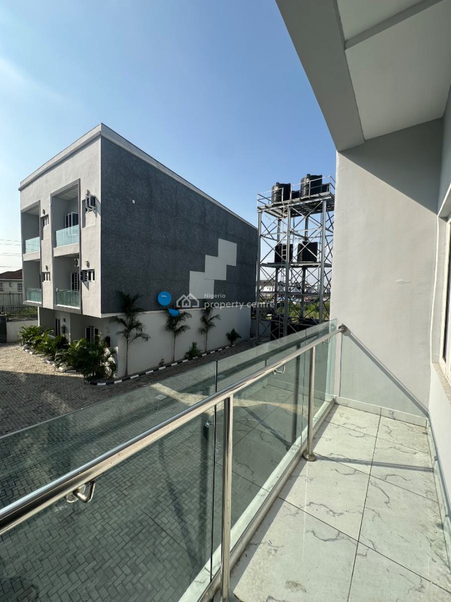 Luxury 4 Bedroom Terrace Triplex + Gym, Mobil Road, Lekki, Lagos, Terraced Duplex for Rent