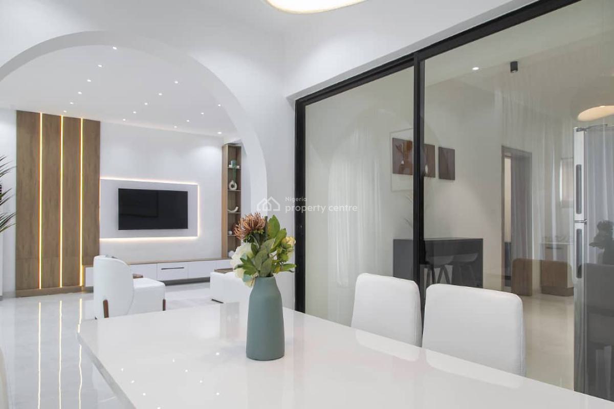 Cozy and Cute 2 Bedroom Apartment, Victoria Island (vi), Lagos, Flat / Apartment Short Let